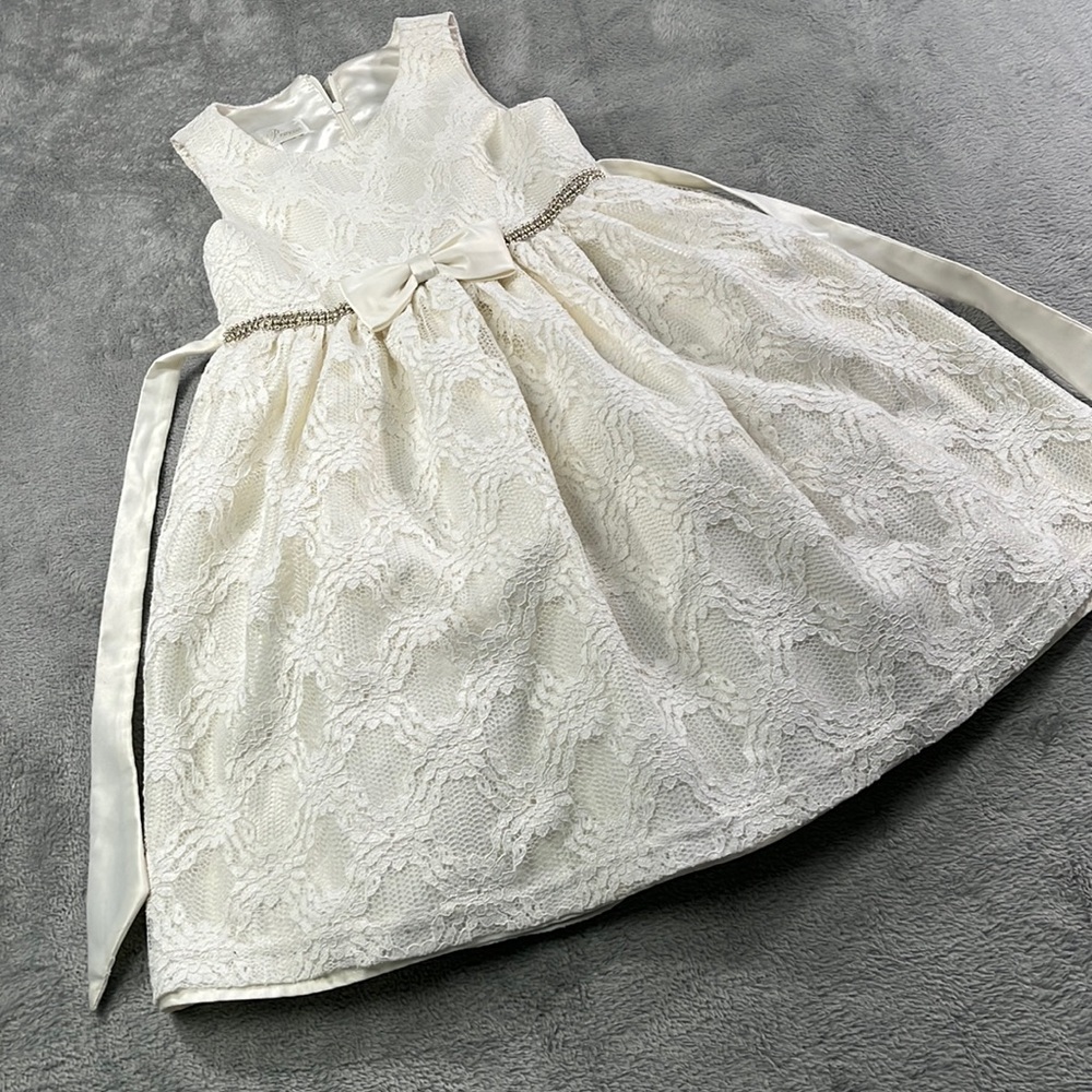 American Princess 6 Ivory Rhinestone Lined Lace Floral Elegant Dress